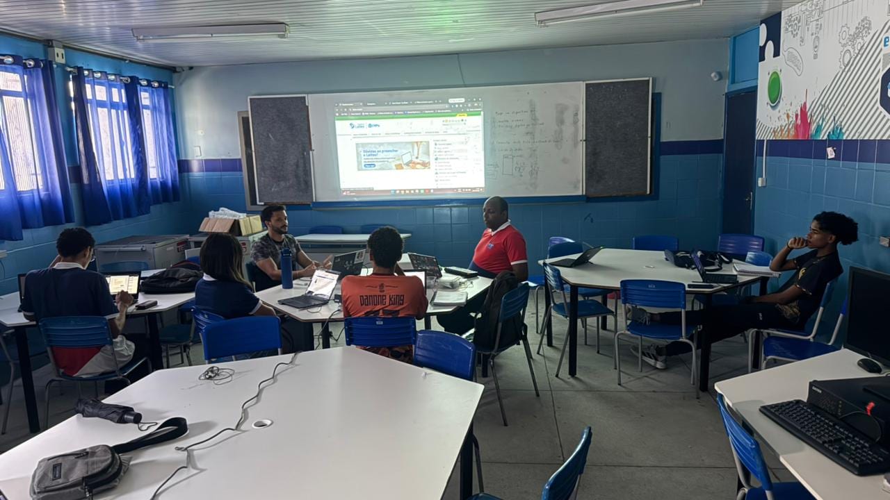 Rede de Telemetria do Espaço CRIA